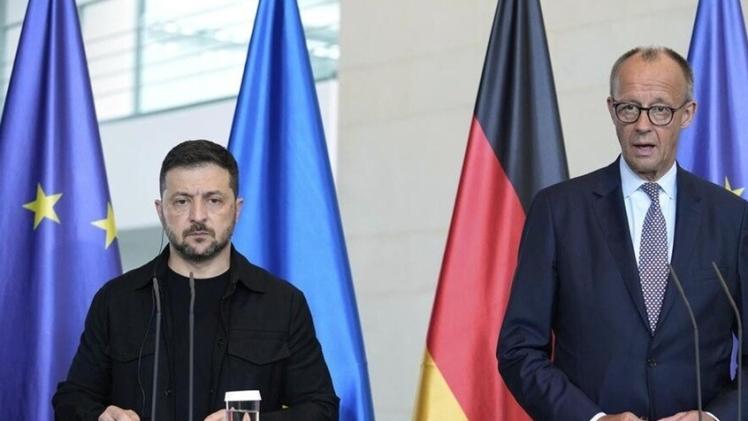 فريدريش ميرتس وزيلينسكي