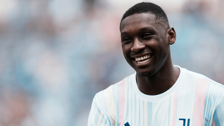 كولو موانيه