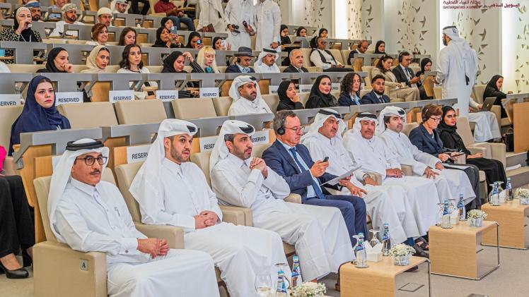 جانب من جلسات المؤتمر