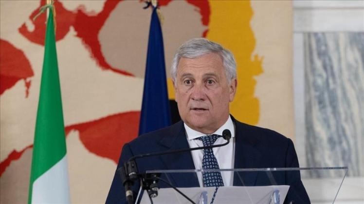وزير الخارجية الإيطالي أنطونيو تاجاني