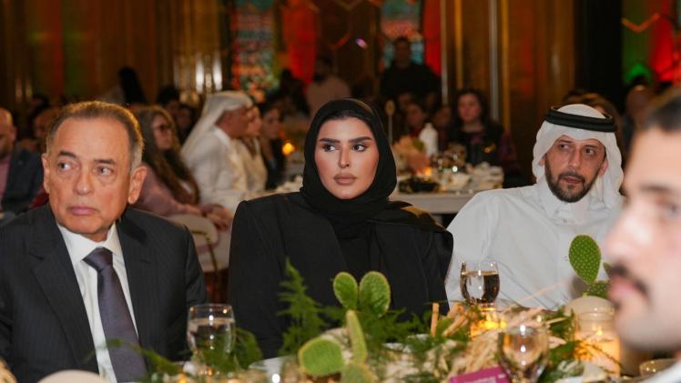 جانب من الأمسية بحضور سعادة وزير الدولة للتعاون الدولي