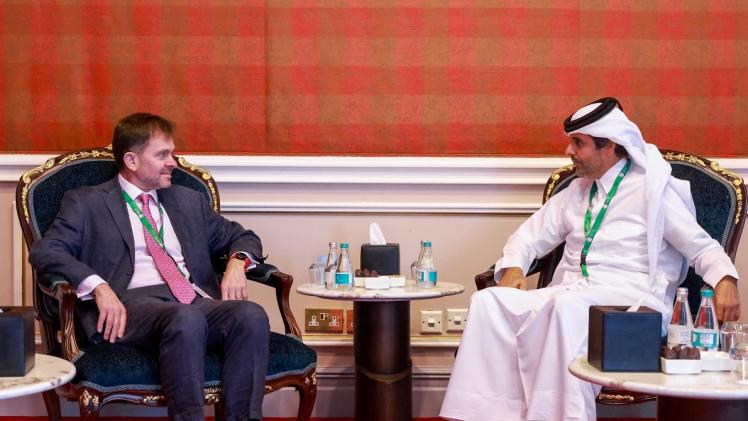 جانب من أحد الاجتماعات