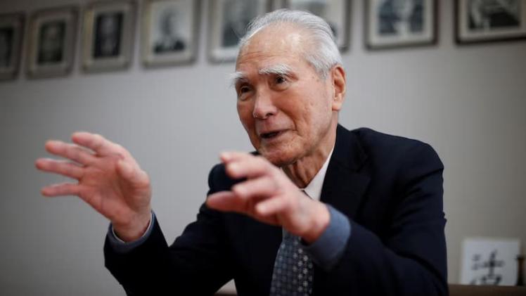 رئيس وزراء اليابان الأسبق توميتشي موراياما