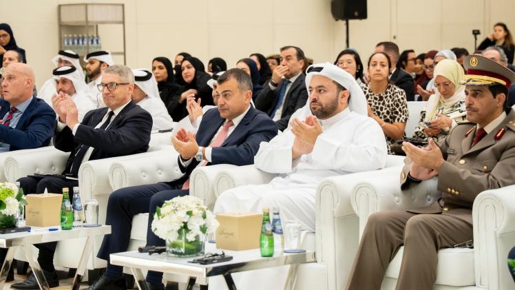 جانب من الجلسة الحوارية