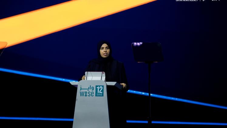 سعادة السيدة لولوة بنت راشد بن محمد الخاطر وزير التربية والتعليم والتعليم العالي