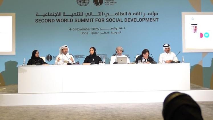 جانب من أعمال الدائرة المستديرة