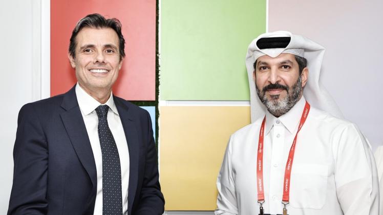 جانب من توقيع الاتفاقية