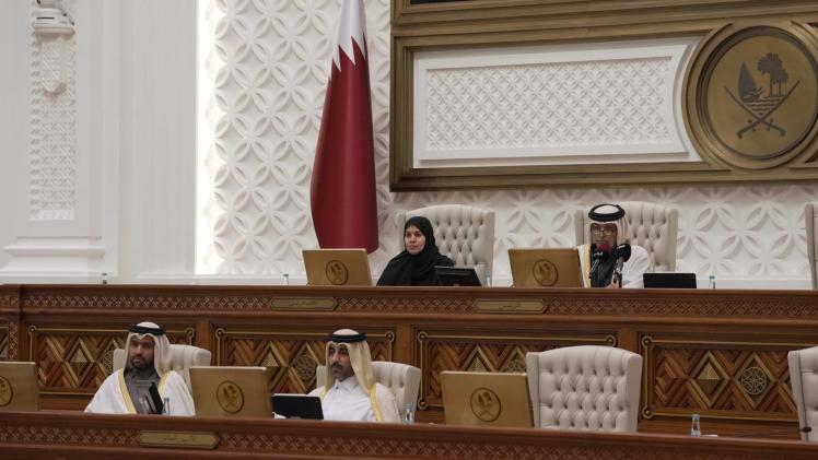 جانب من الجلسة الأسبوعية لمجلس الشورى