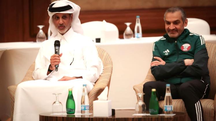 سعادة الشيخ حمد بن خليفة بن أحمد آل ثاني وزير الرياضة والشباب