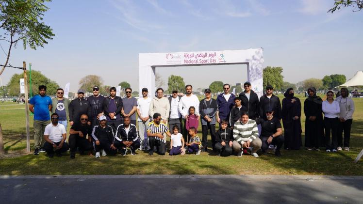 جانب من مشاركة اللجنة في فعاليات اليوم الرياضي