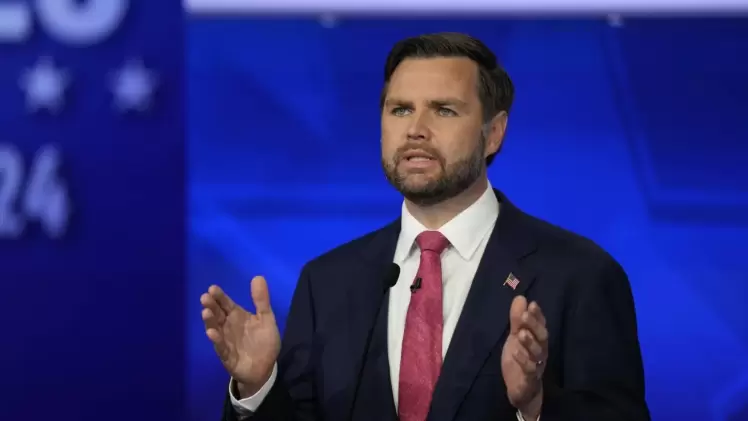 جيه دي فانس نائب الرئيس الأمريكي