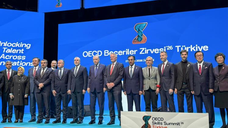 جانب من القمة