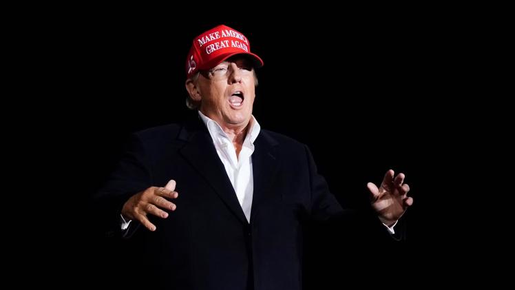 الرئيس الأمريكي دونالد ترامب