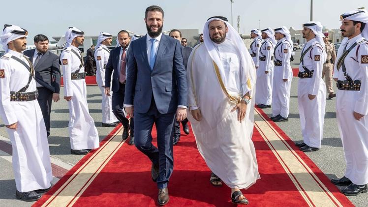 جانب من مراسم المغادرة