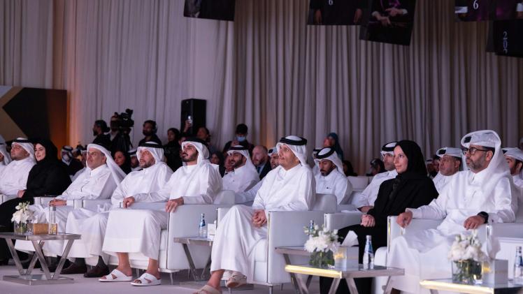 معالي رئيس الوزراء يشهد حفل التخريج