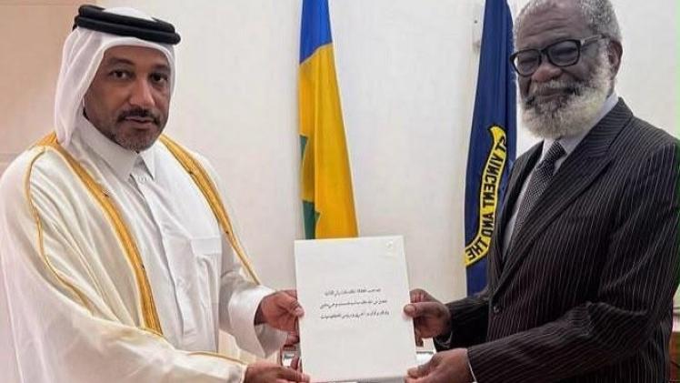 جانب من تسليم أوراق الاعتماد