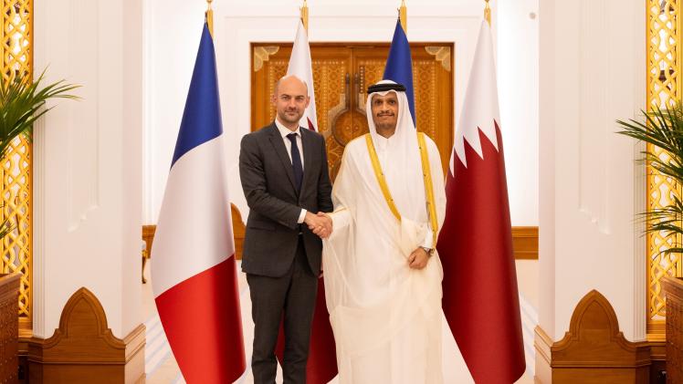 جانب من لقاء معالى رئيس الوزراء بوزير الشؤون الخارجية الفرنسي