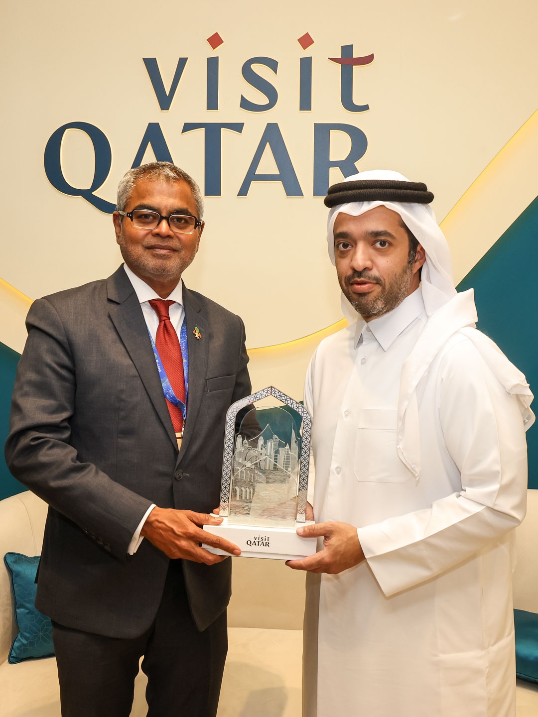 Meetings-of-Chairman-of-Qatar-Tourism-at-ATM-Dubai-2025-v15 (1)