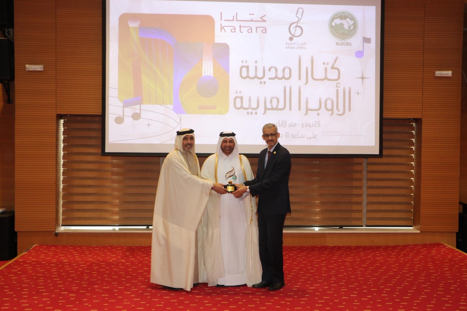 G6sCYF6WwAAur6g.jfif