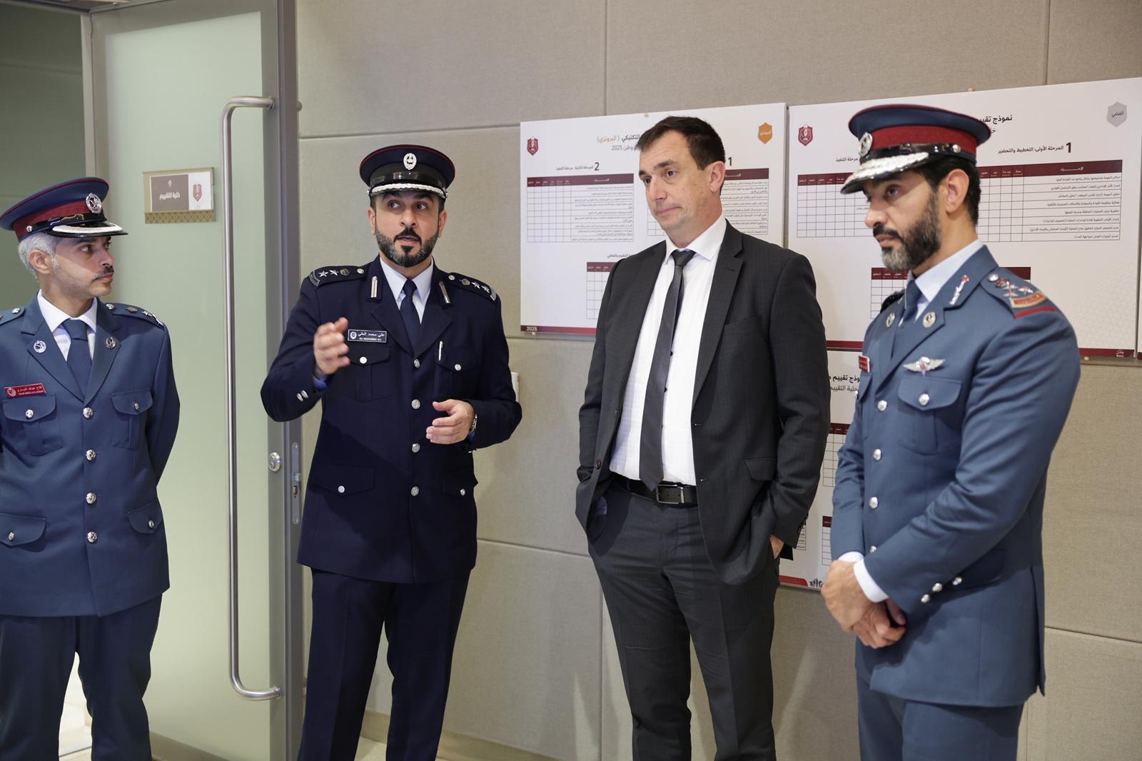 G6C9O47WoAEKg88.jfif