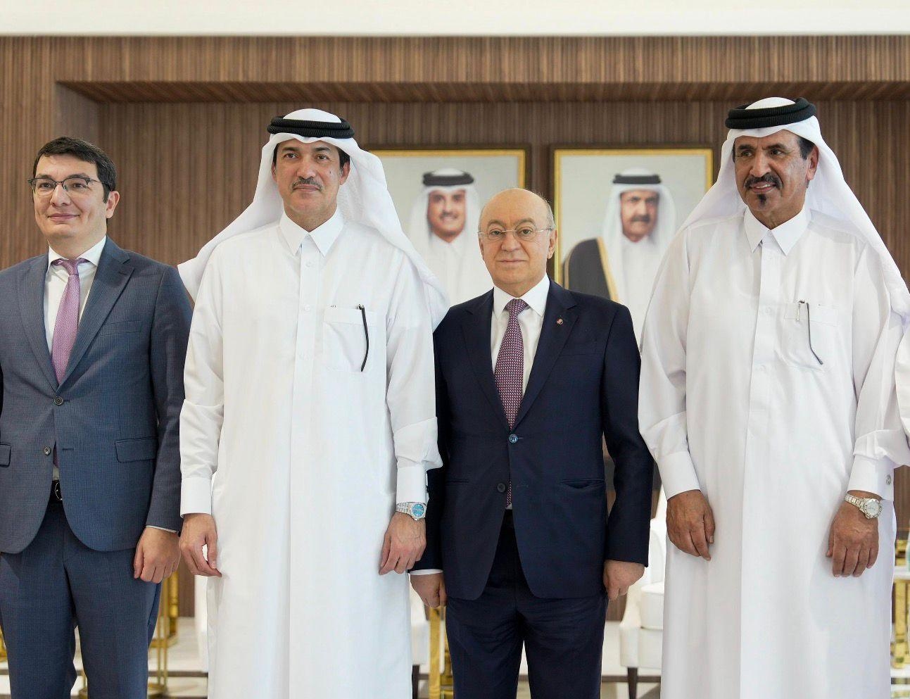 G6iUzpgXMAAZfC8.jfif