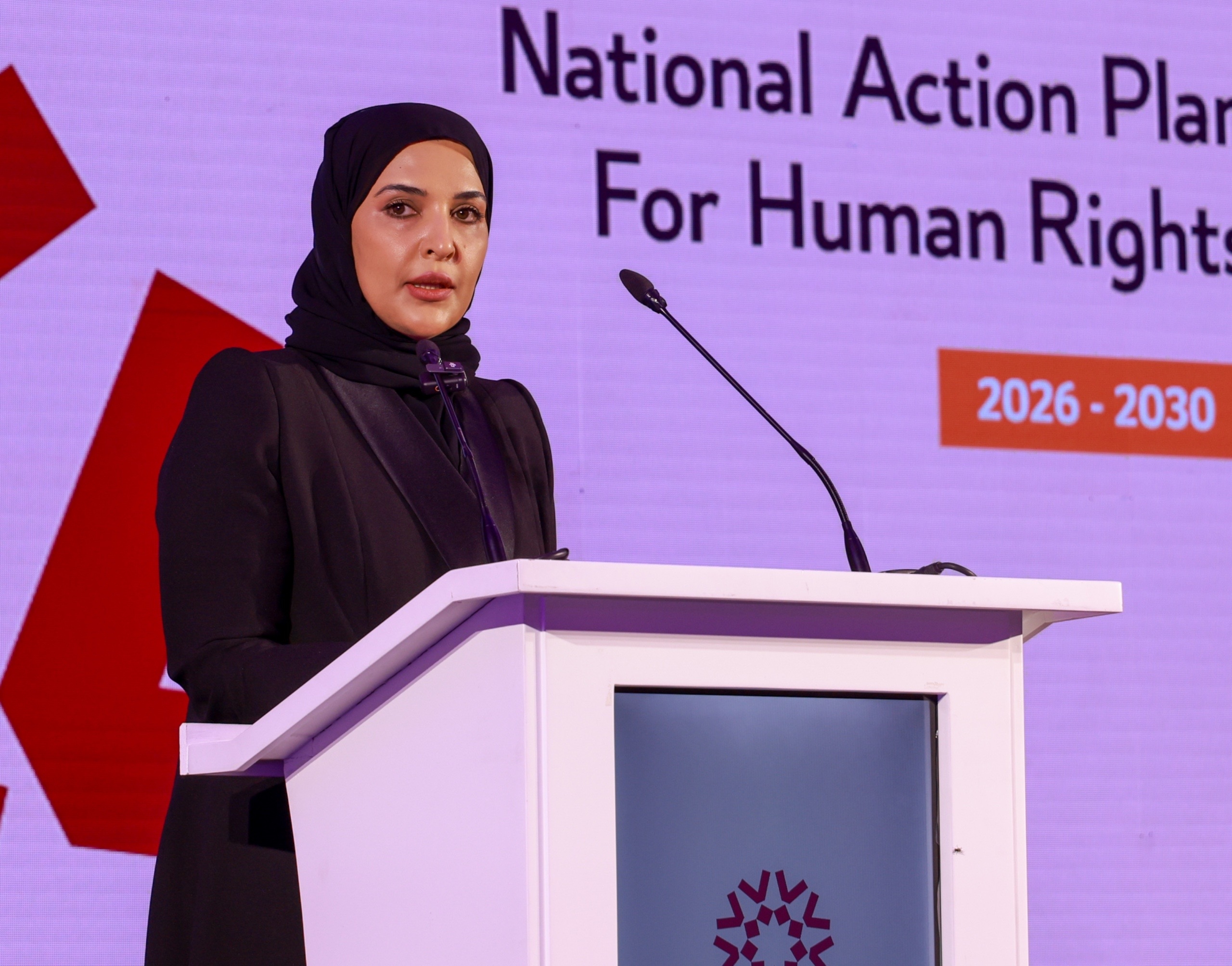 G54mKptWIAAFh8A.jfif