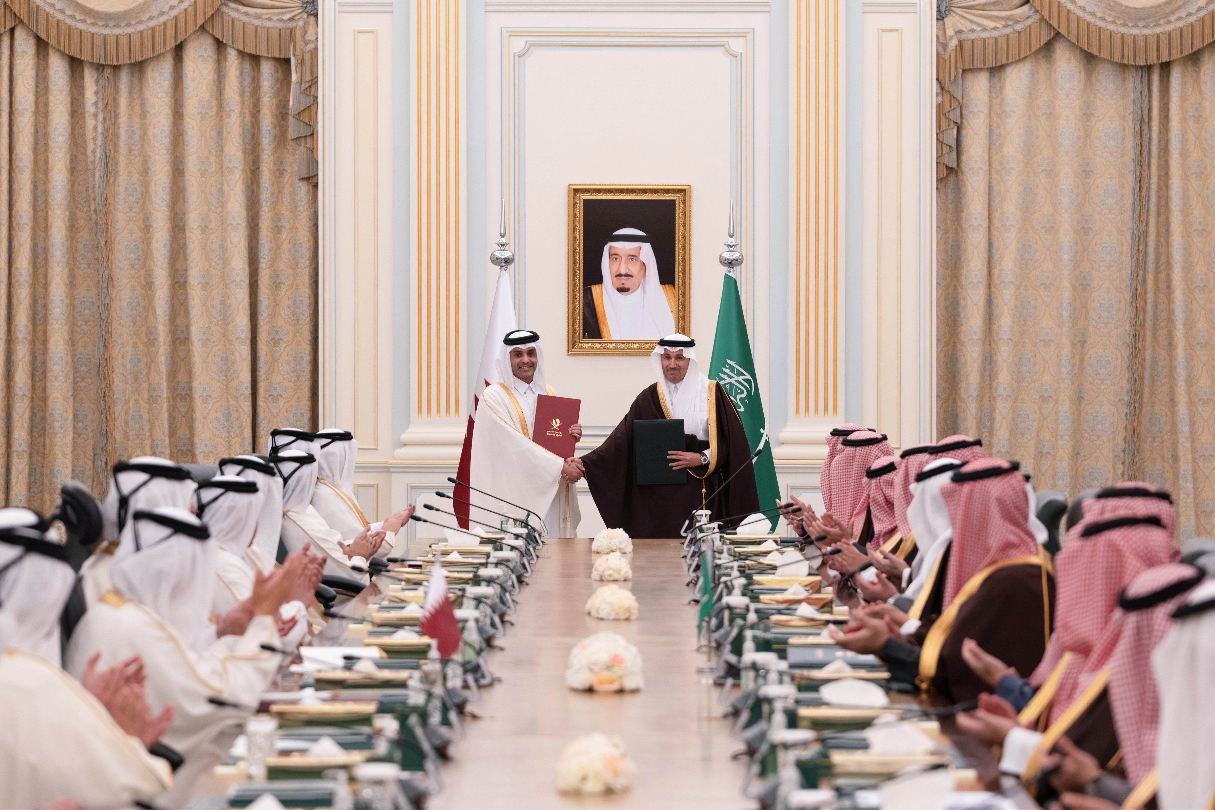 G7p8nswWMAIEagB.jfif