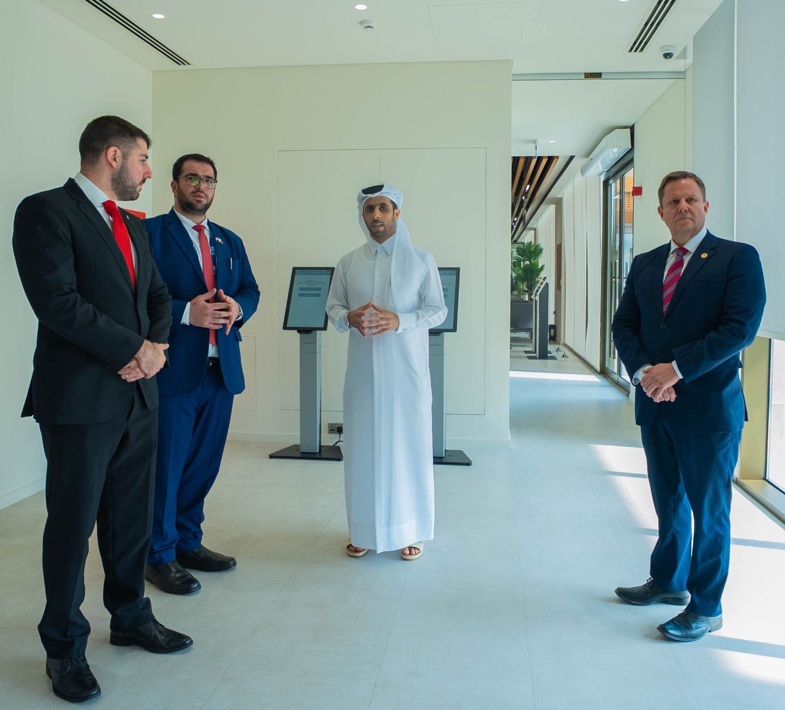 G7qdu82WAAAHlpO.jfif