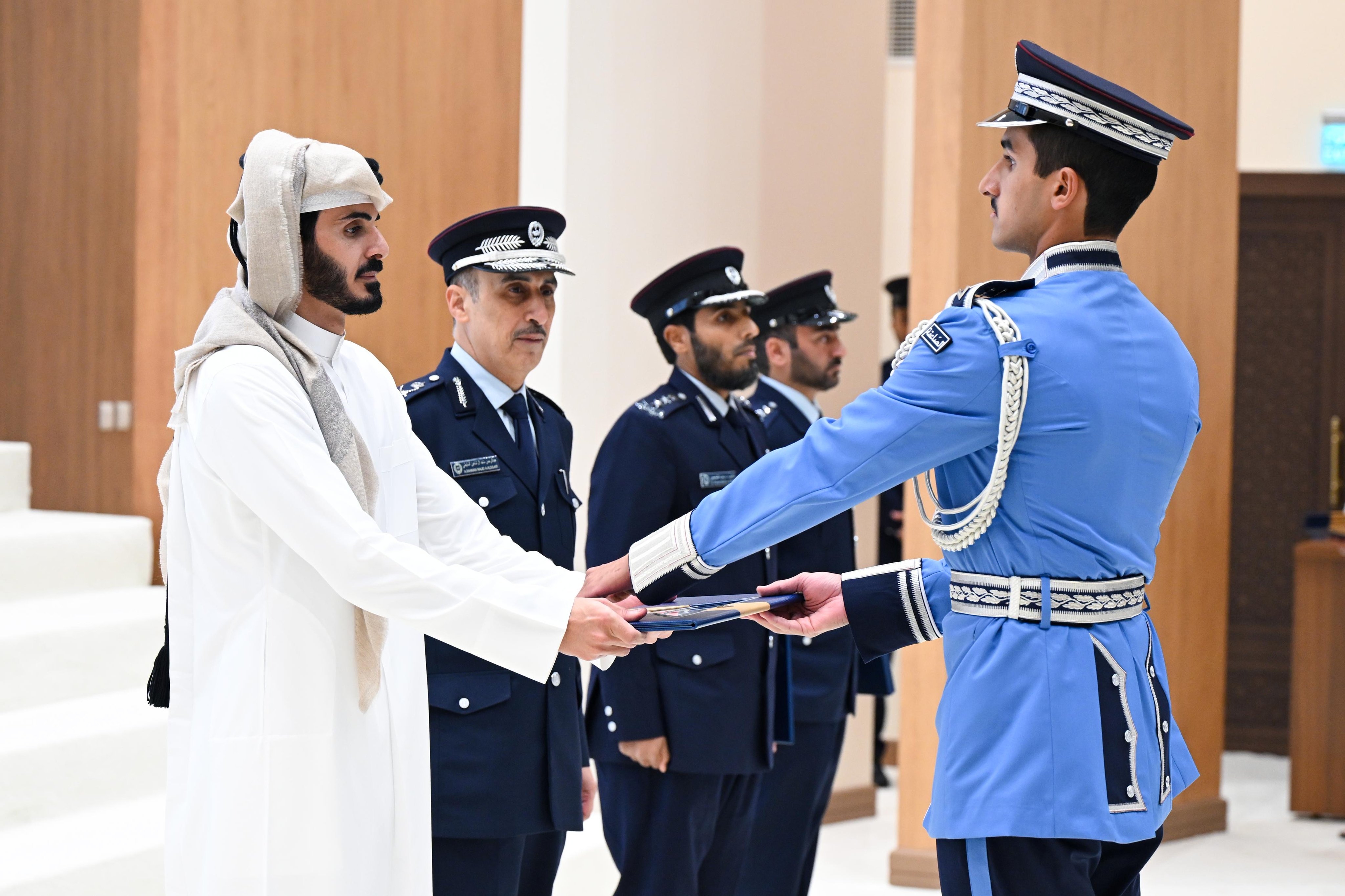 G-8QYwRXQAAfip_.jfif