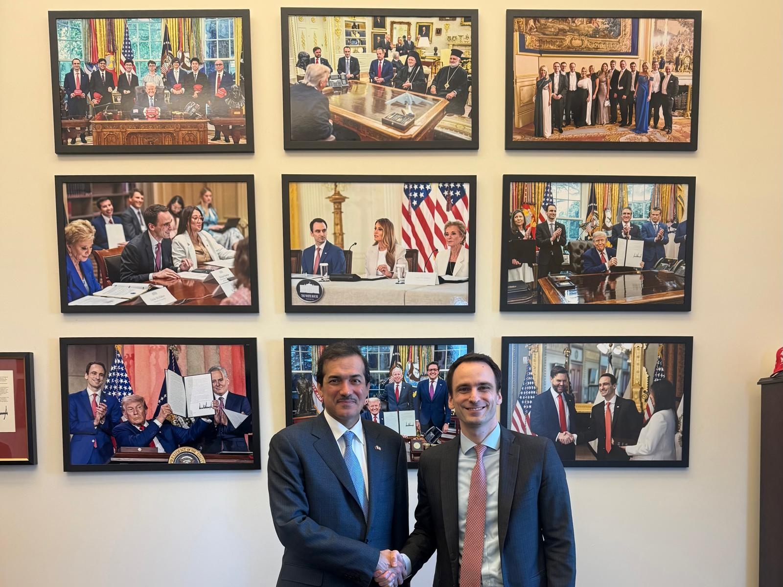 HAkKSclXoAEO2zU.jfif