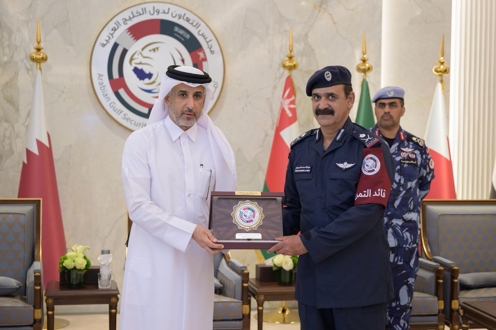 HAVcYEtWYAAP1o_.jfif