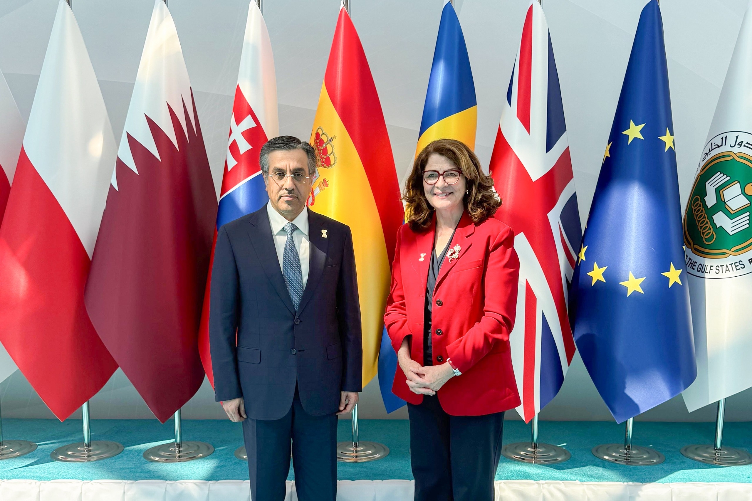 HG7qOTbW4AAOG9z.jfif